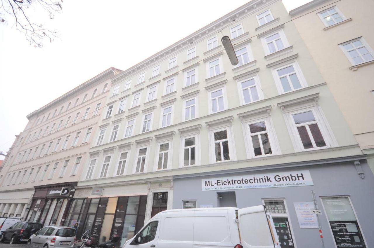 Ferienwohnung Schloessel 26/23 * Wien