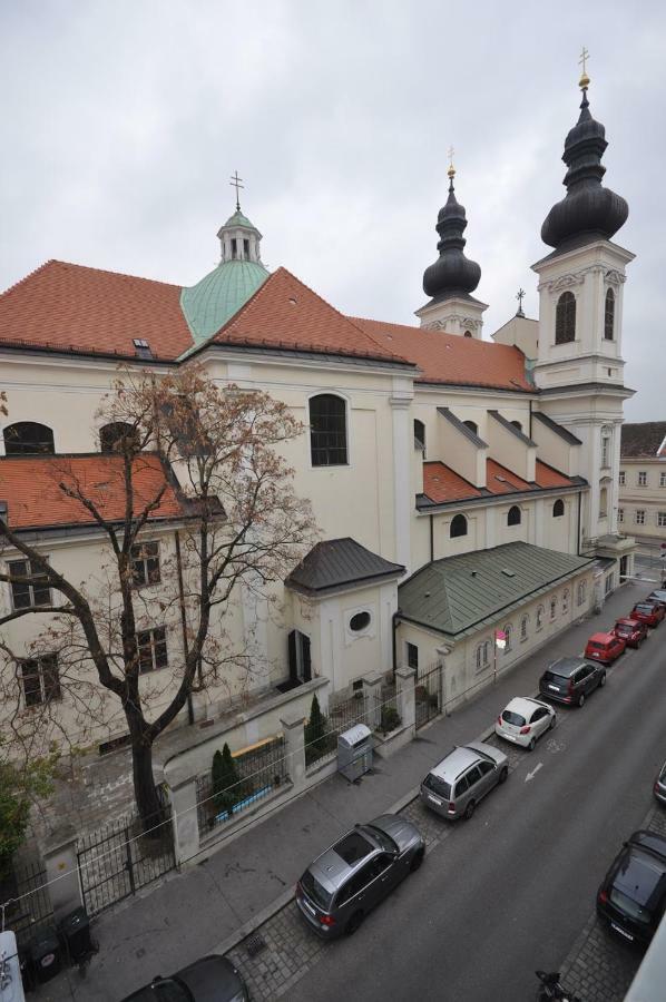 Apartment Ferienwohnung Schloessel 26/23 *